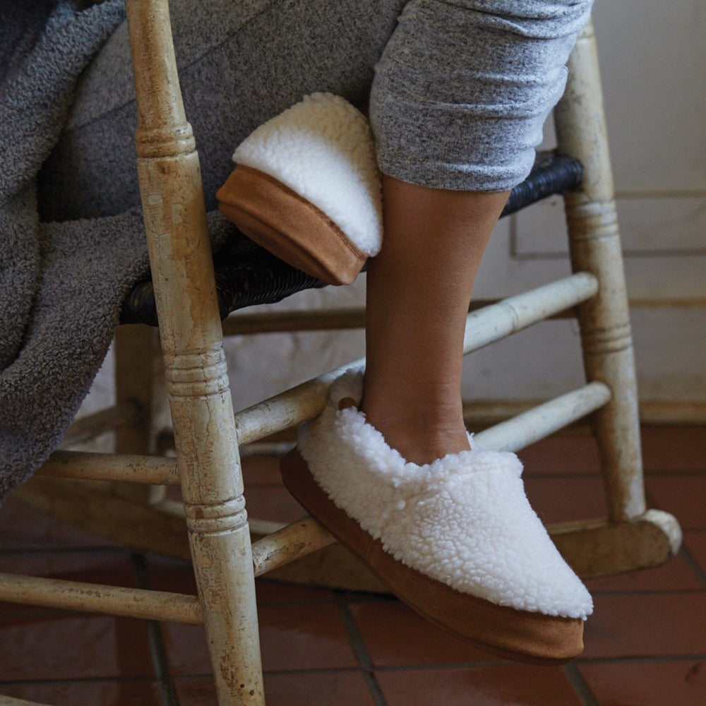 Acorn house slippers store sale