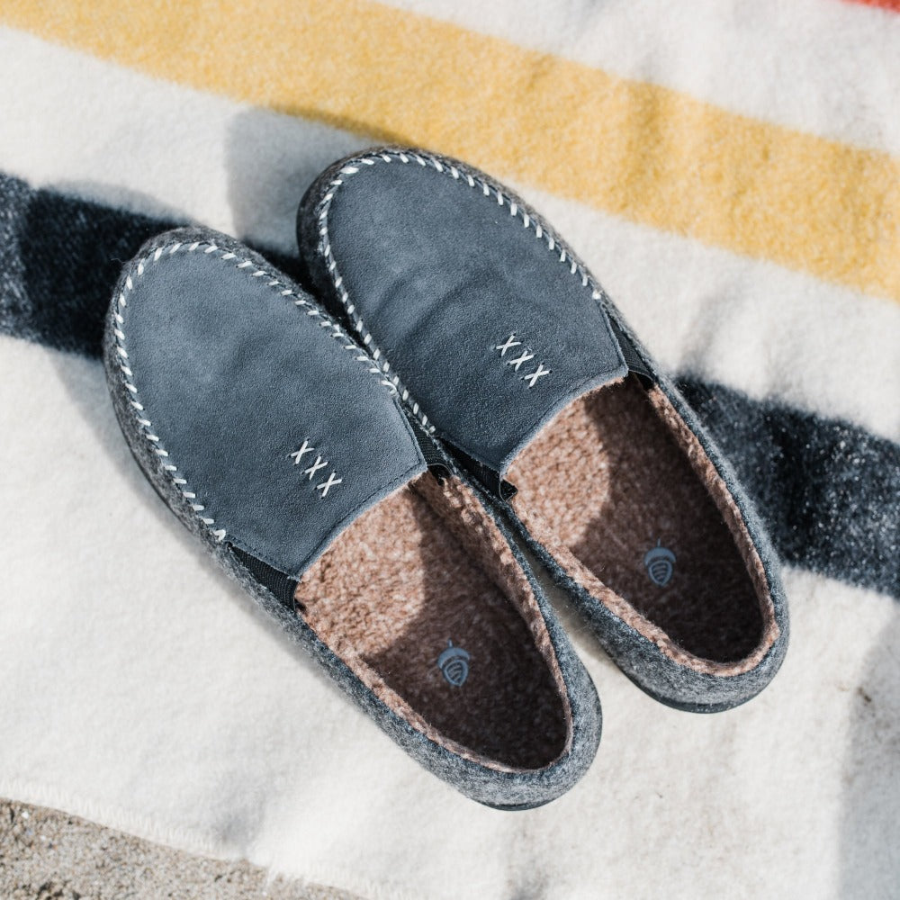 Acorn slippers mens on sale sale